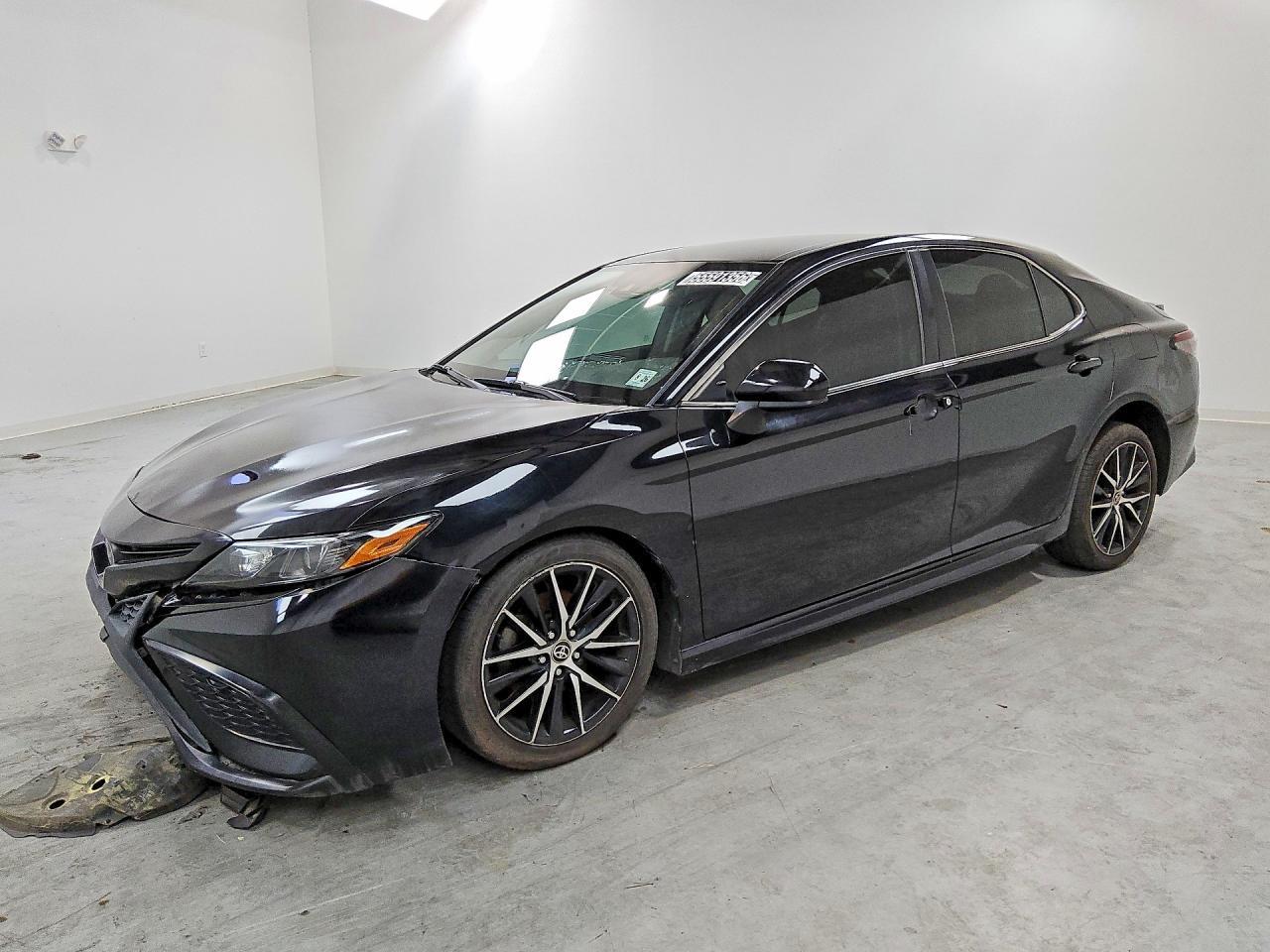 2021 TOYOTA CAMRY