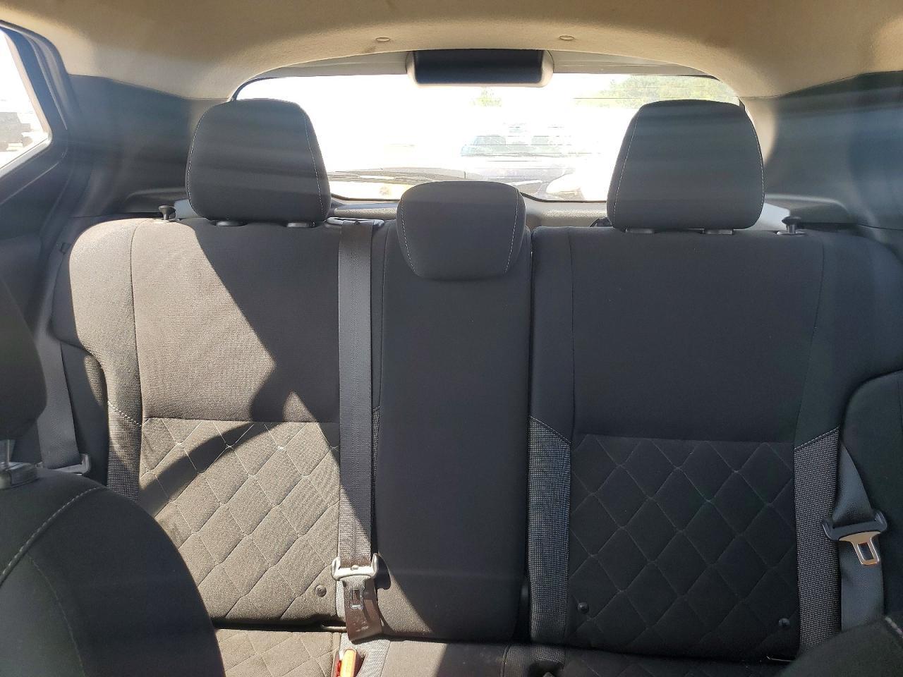 2020 NISSAN KICKS