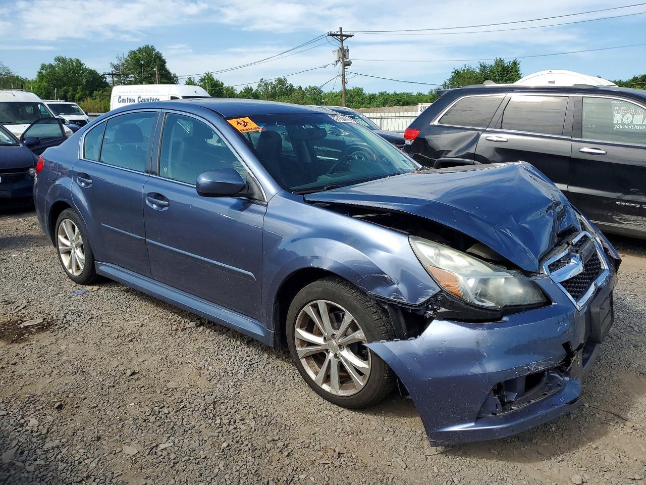 2014 SUBARU Legacy