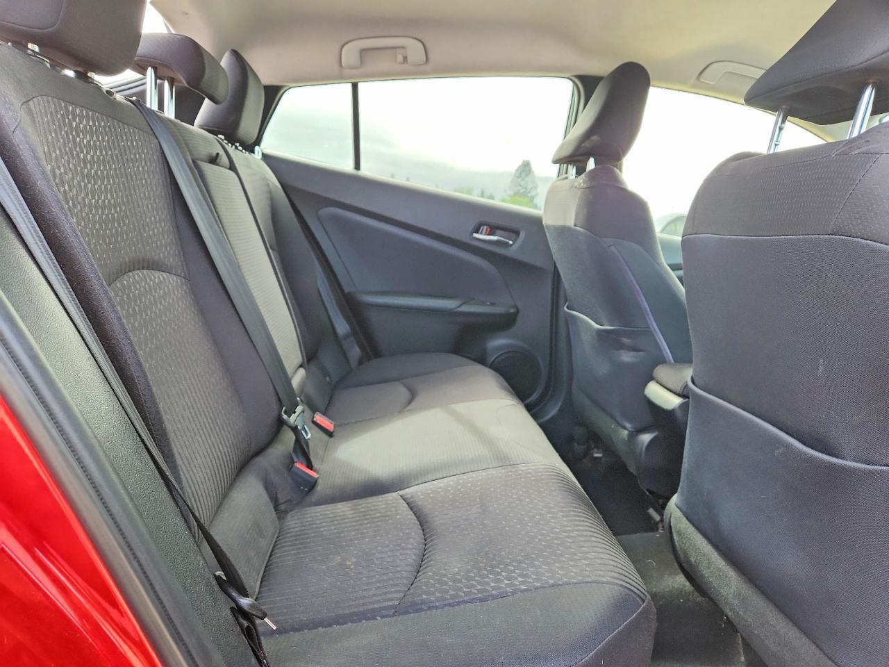 2017 TOYOTA PRIUS