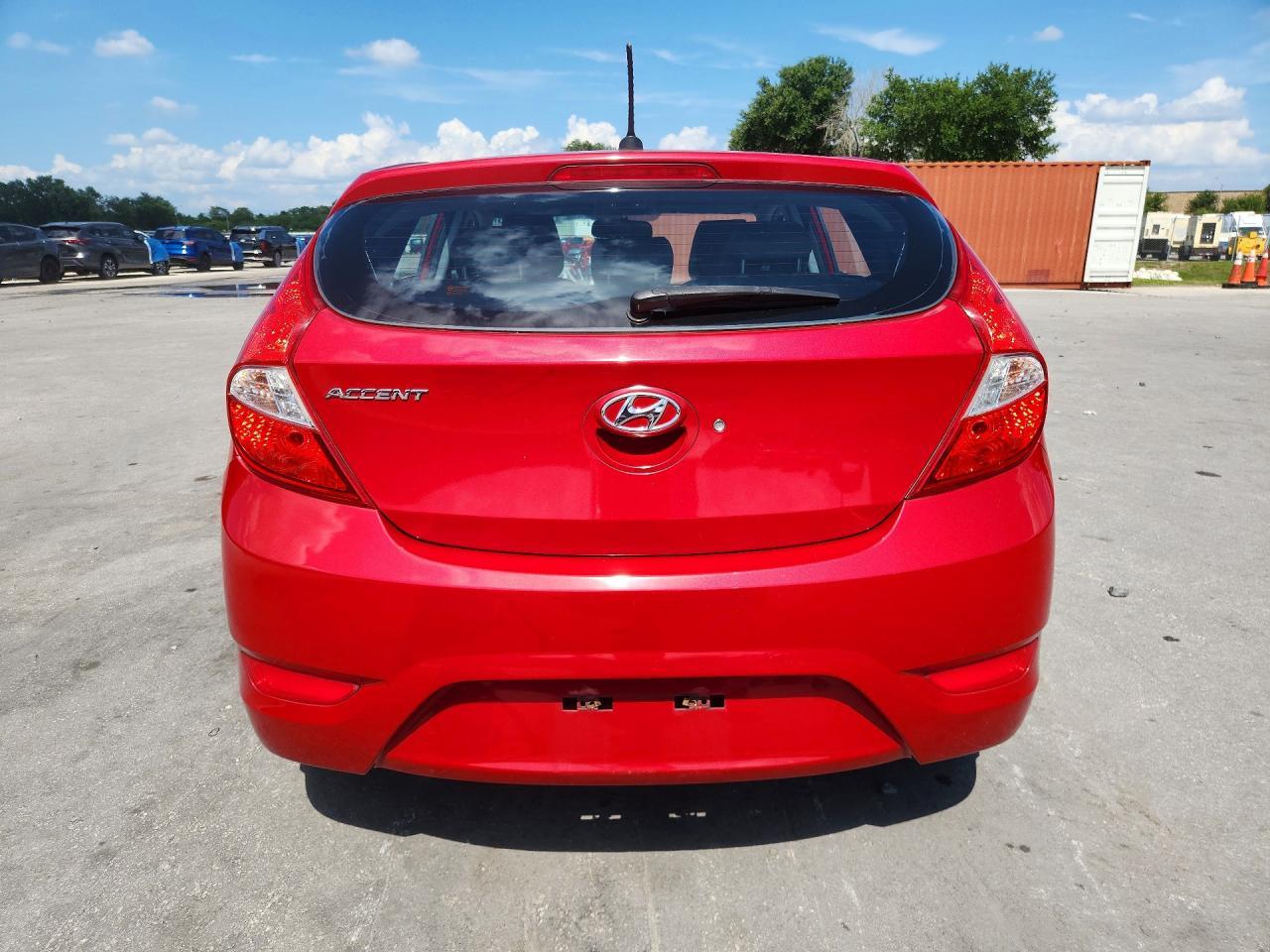 2013 HYUNDAI ACCENT