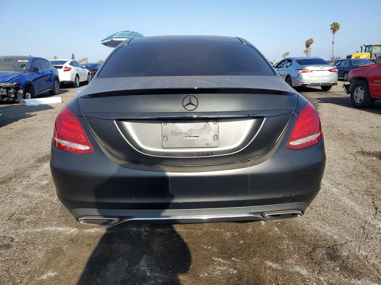 2016 MERCEDES-BENZ C-CLASS