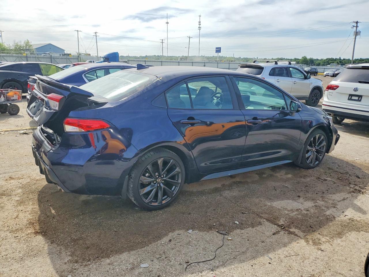2025 TOYOTA COROLLA