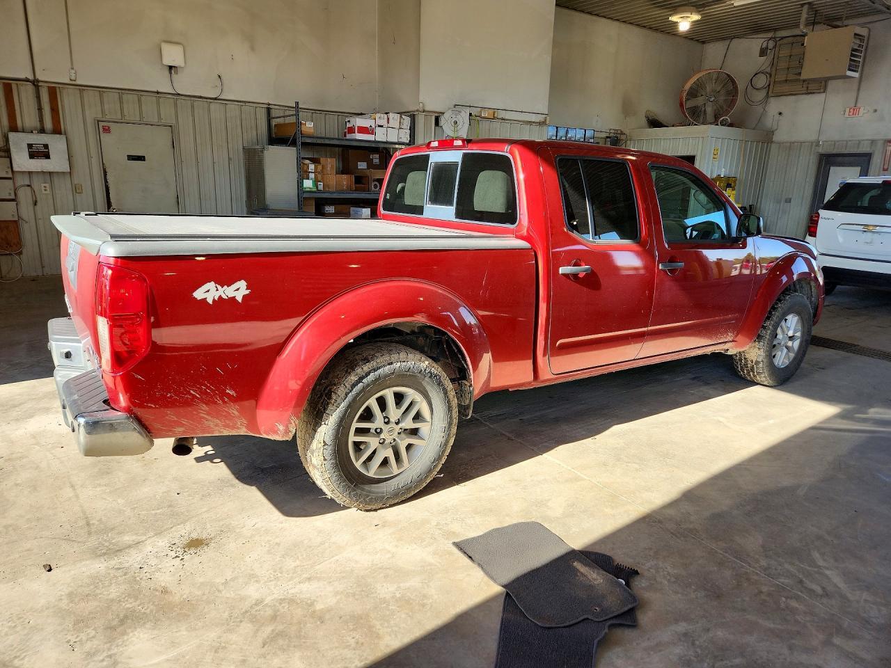 2017 NISSAN Frontier