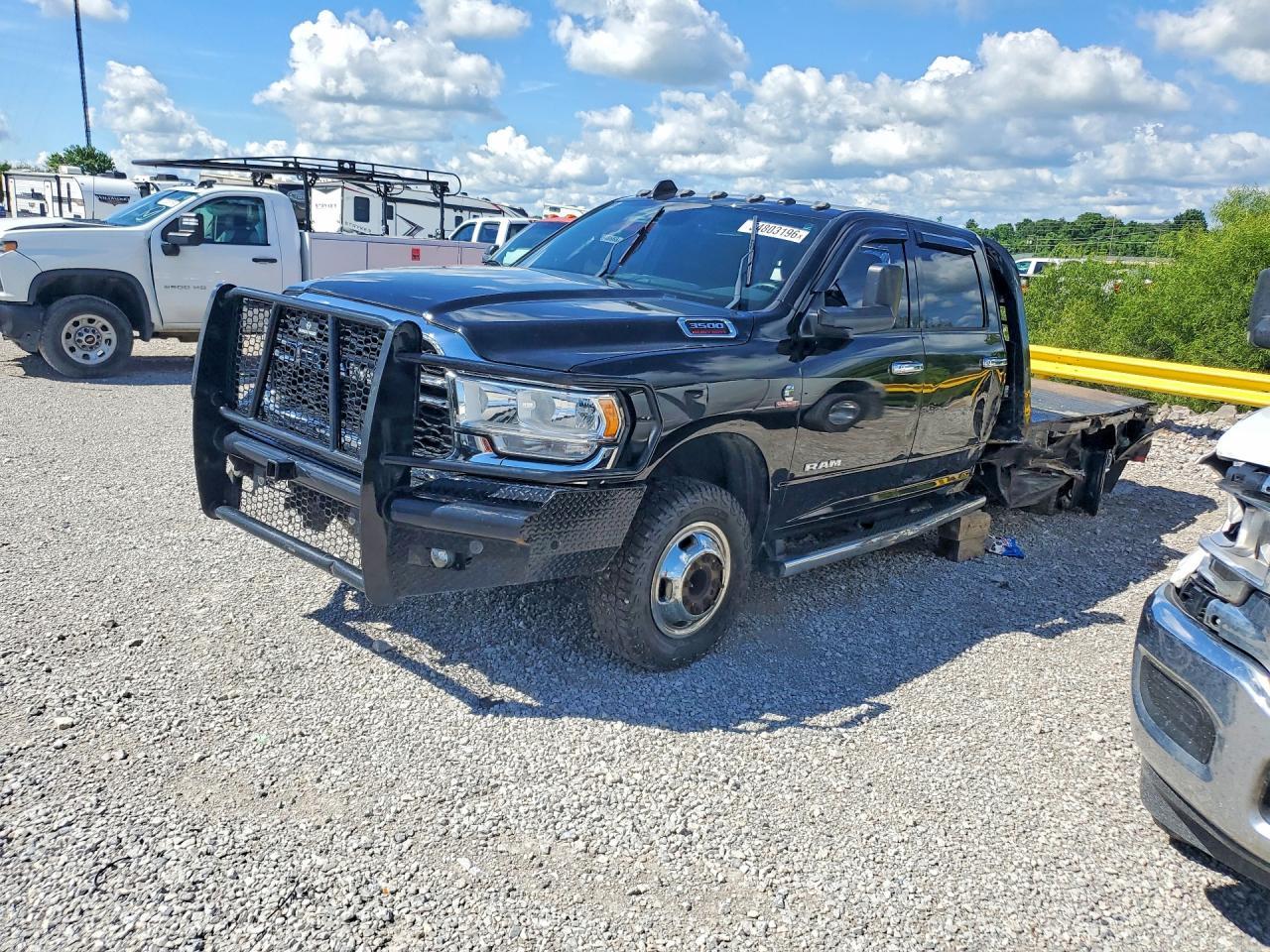 2022 RAM 3500