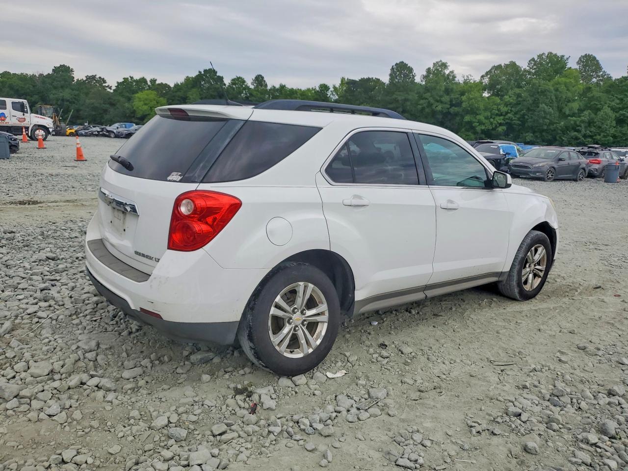 2011 CHEVROLET EQUINOX