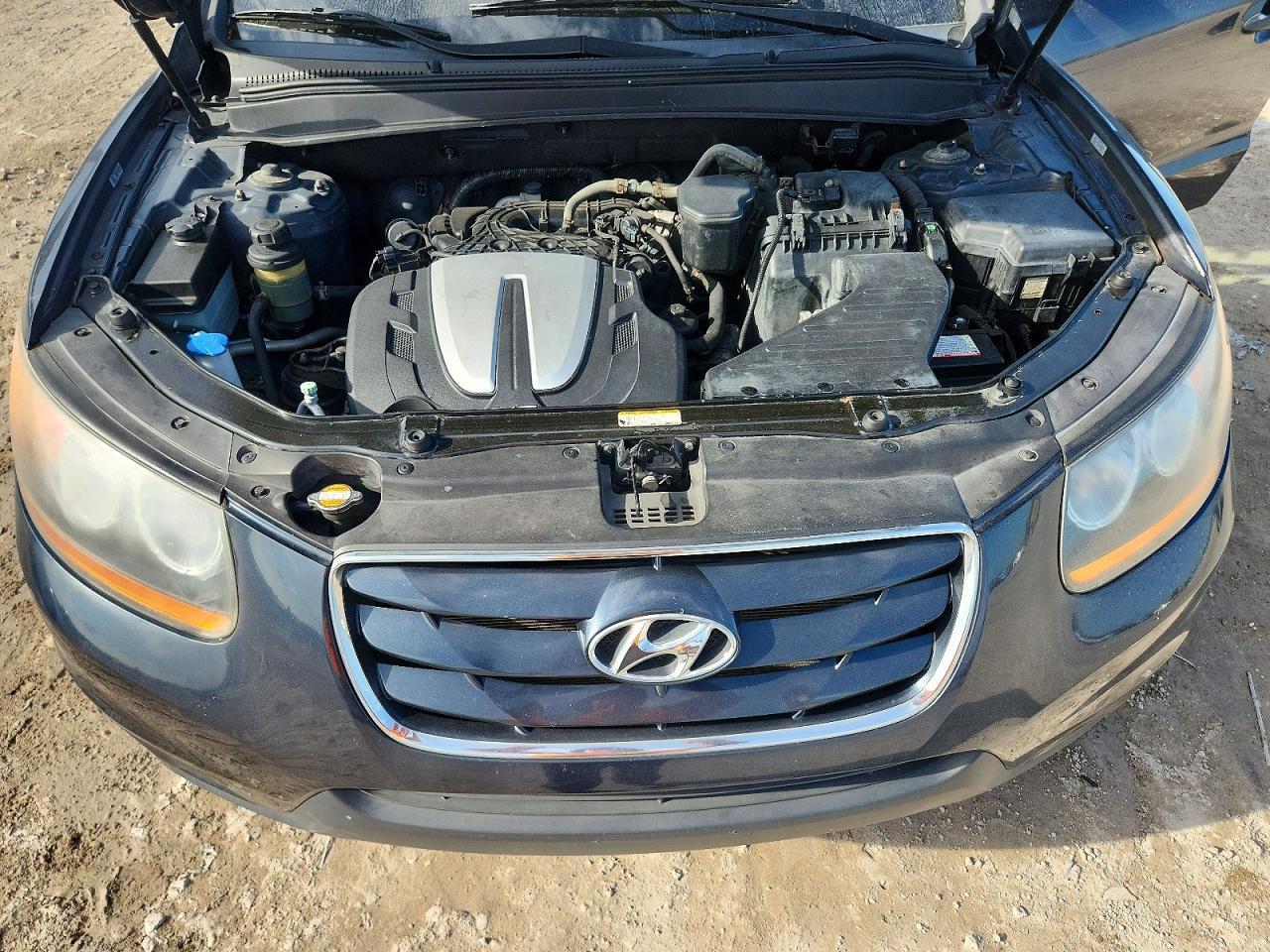 2011 HYUNDAI SANTA FE