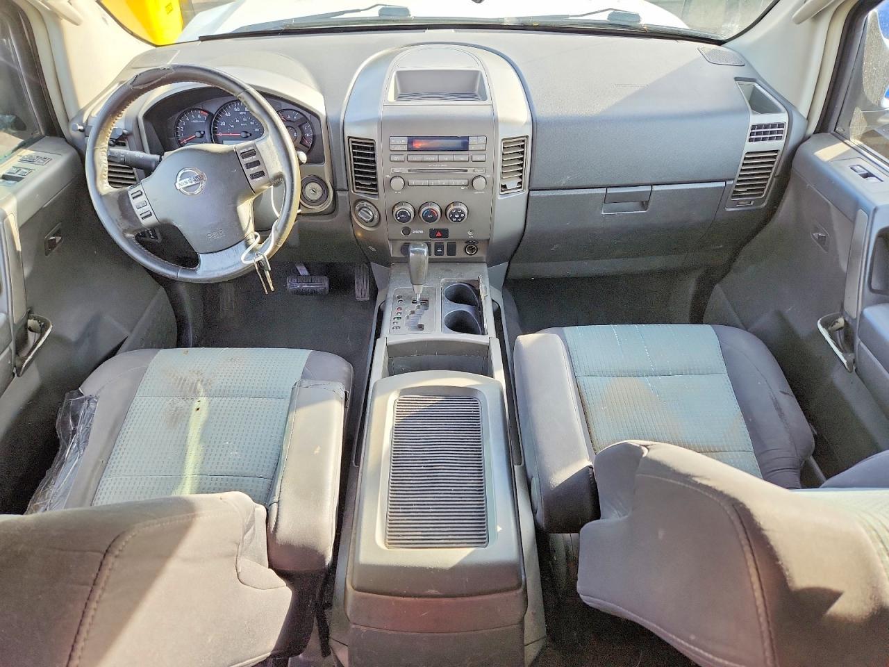 2006 NISSAN Titan