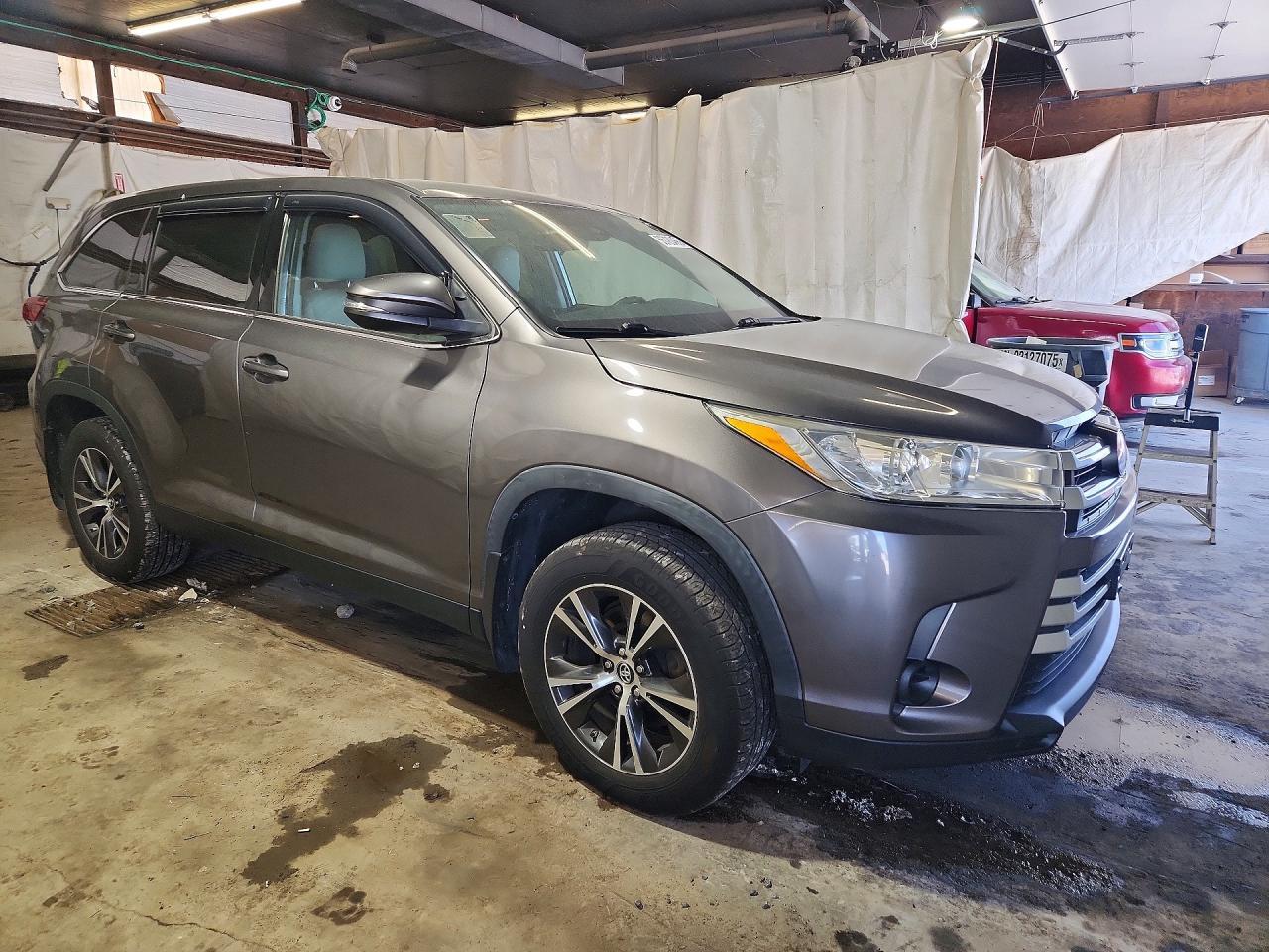 2019 TOYOTA HIGHLANDER