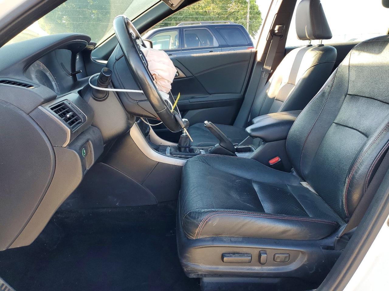 2017 HONDA ACCORD