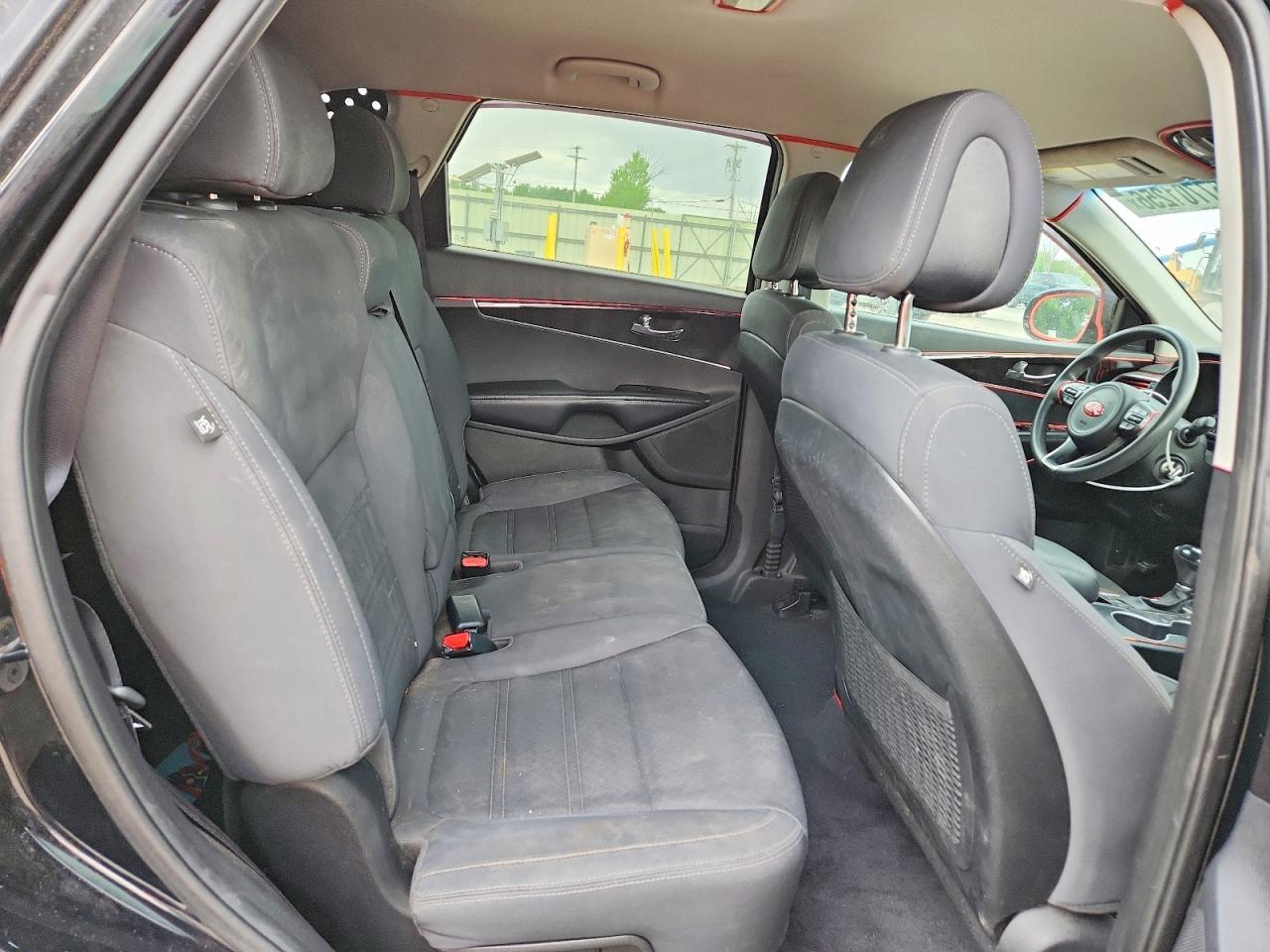 2016 KIA SORENTO