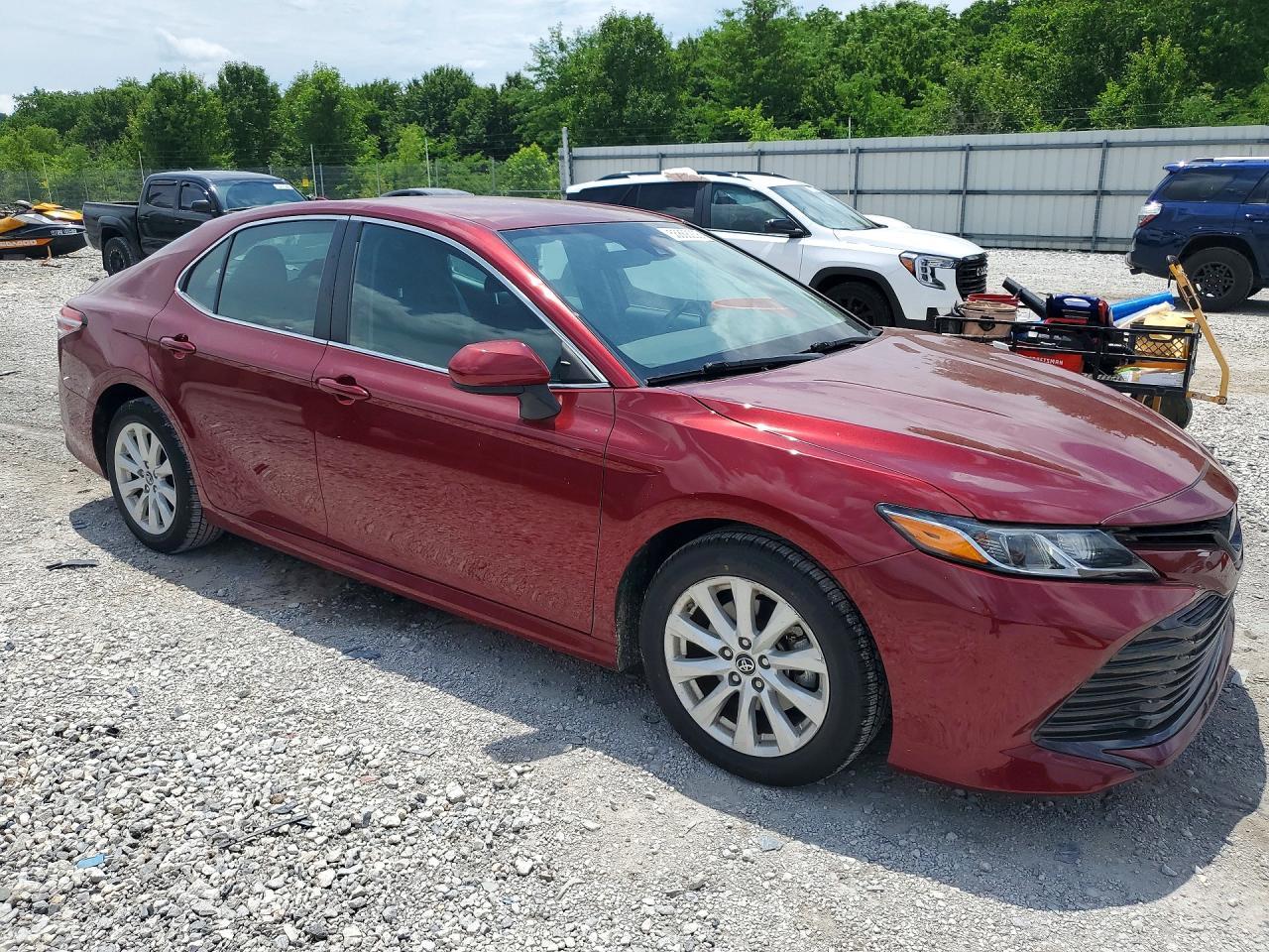 2019 TOYOTA CAMRY