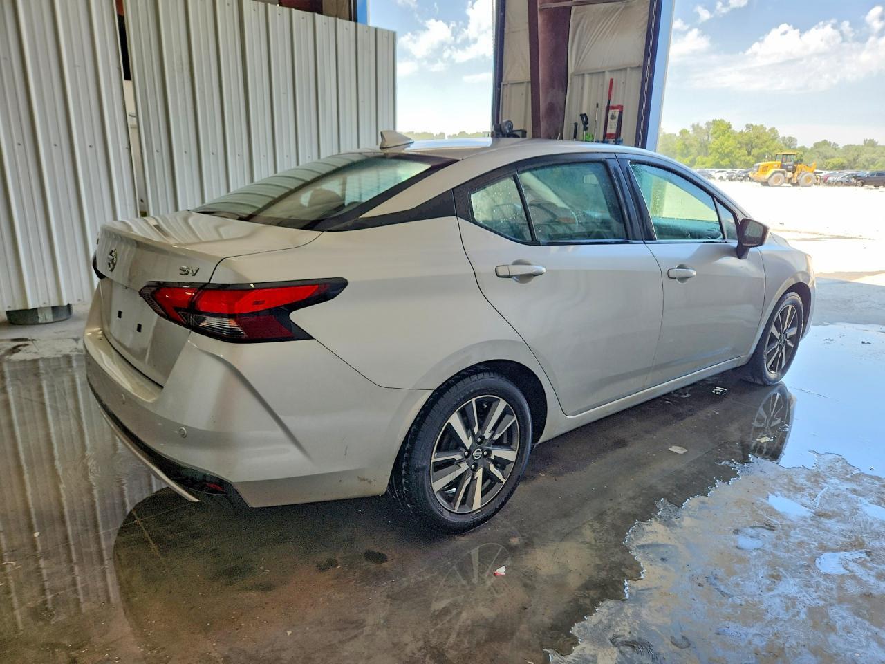 2021 NISSAN VERSA