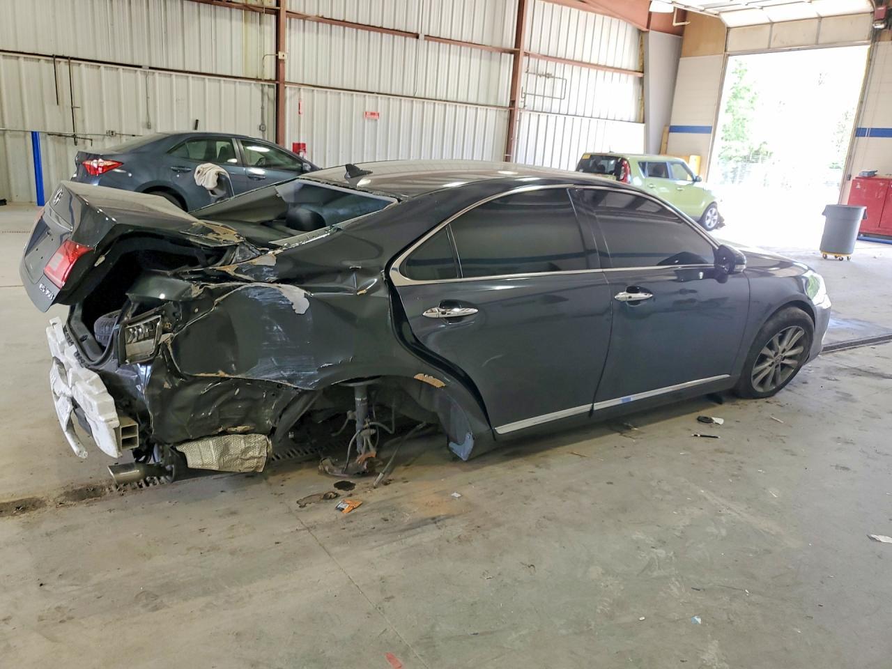 2010 LEXUS ES 350