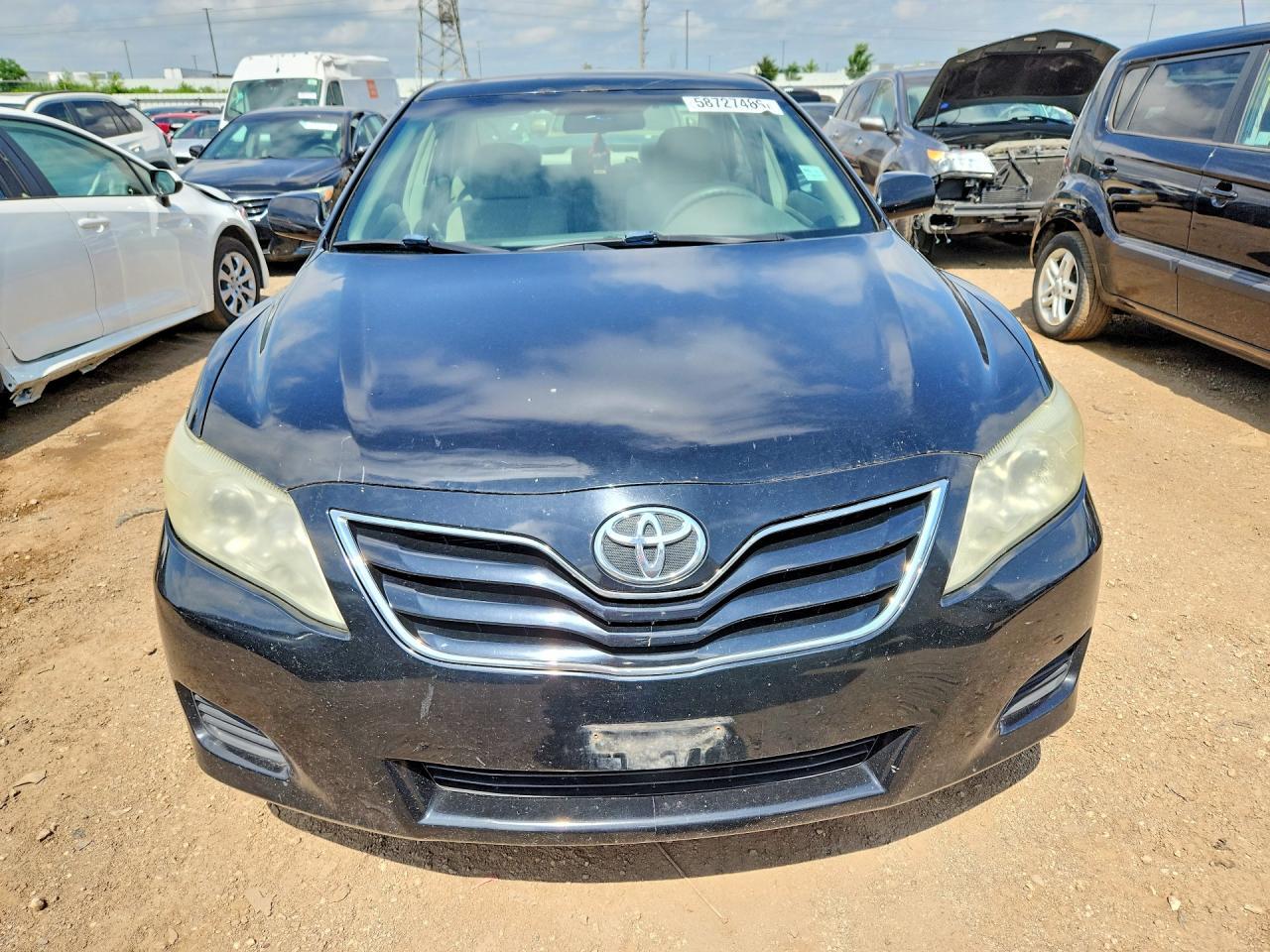 2011 TOYOTA CAMRY