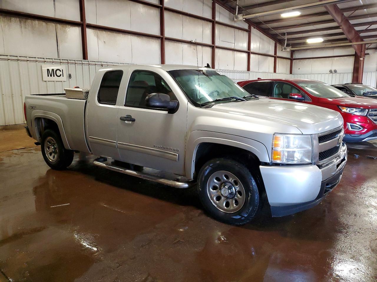 2011 CHEVROLET Silverado