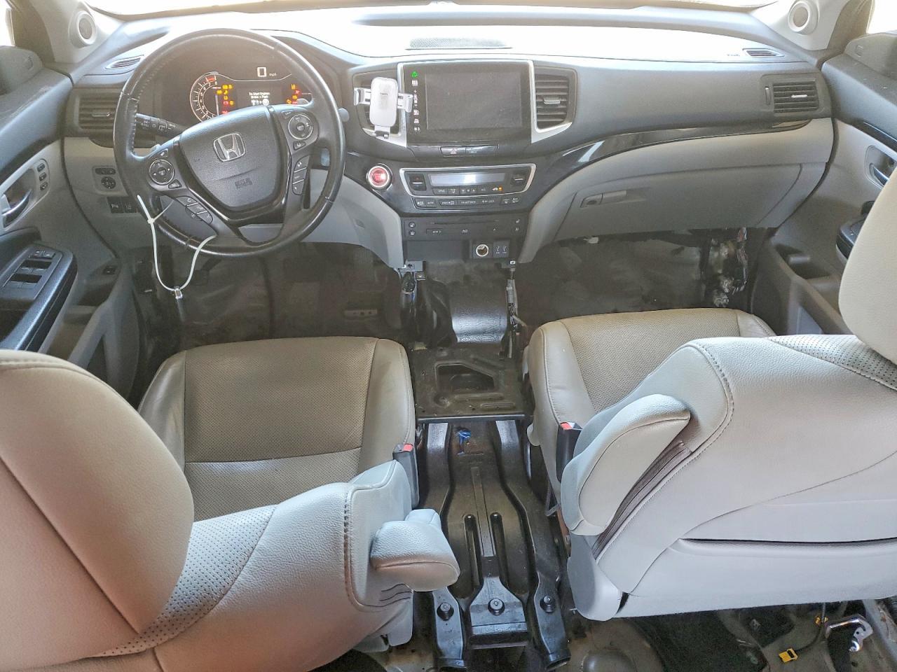 2016 HONDA PILOT