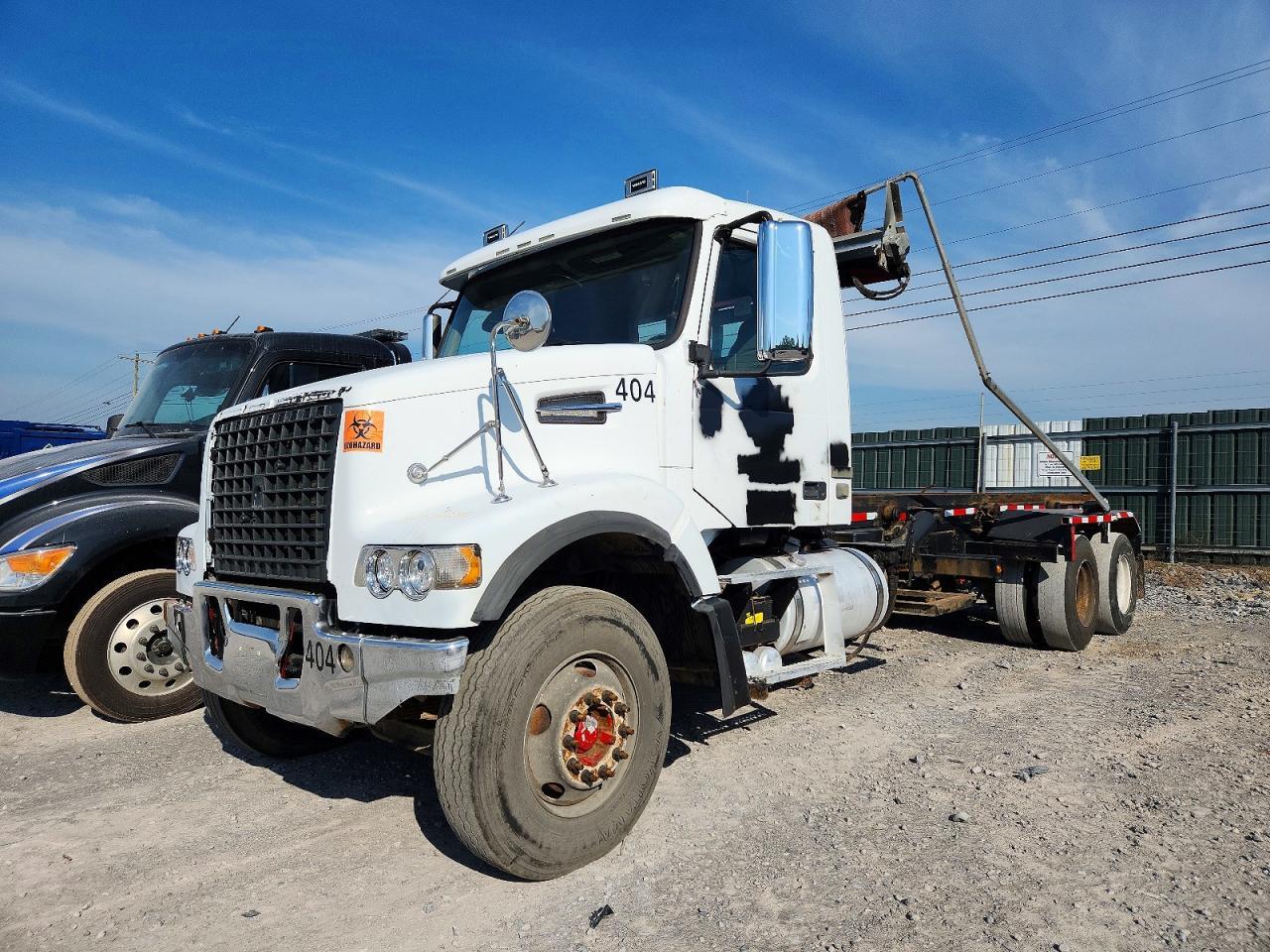 2009 VOLVO VHD