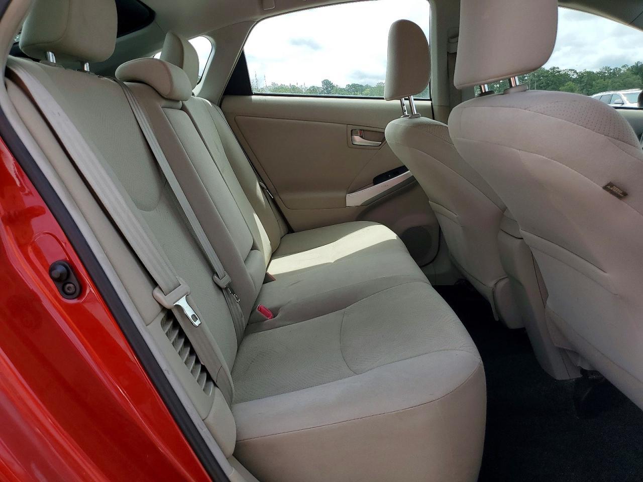 2014 TOYOTA PRIUS