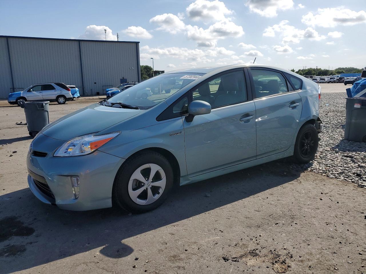2015 TOYOTA PRIUS