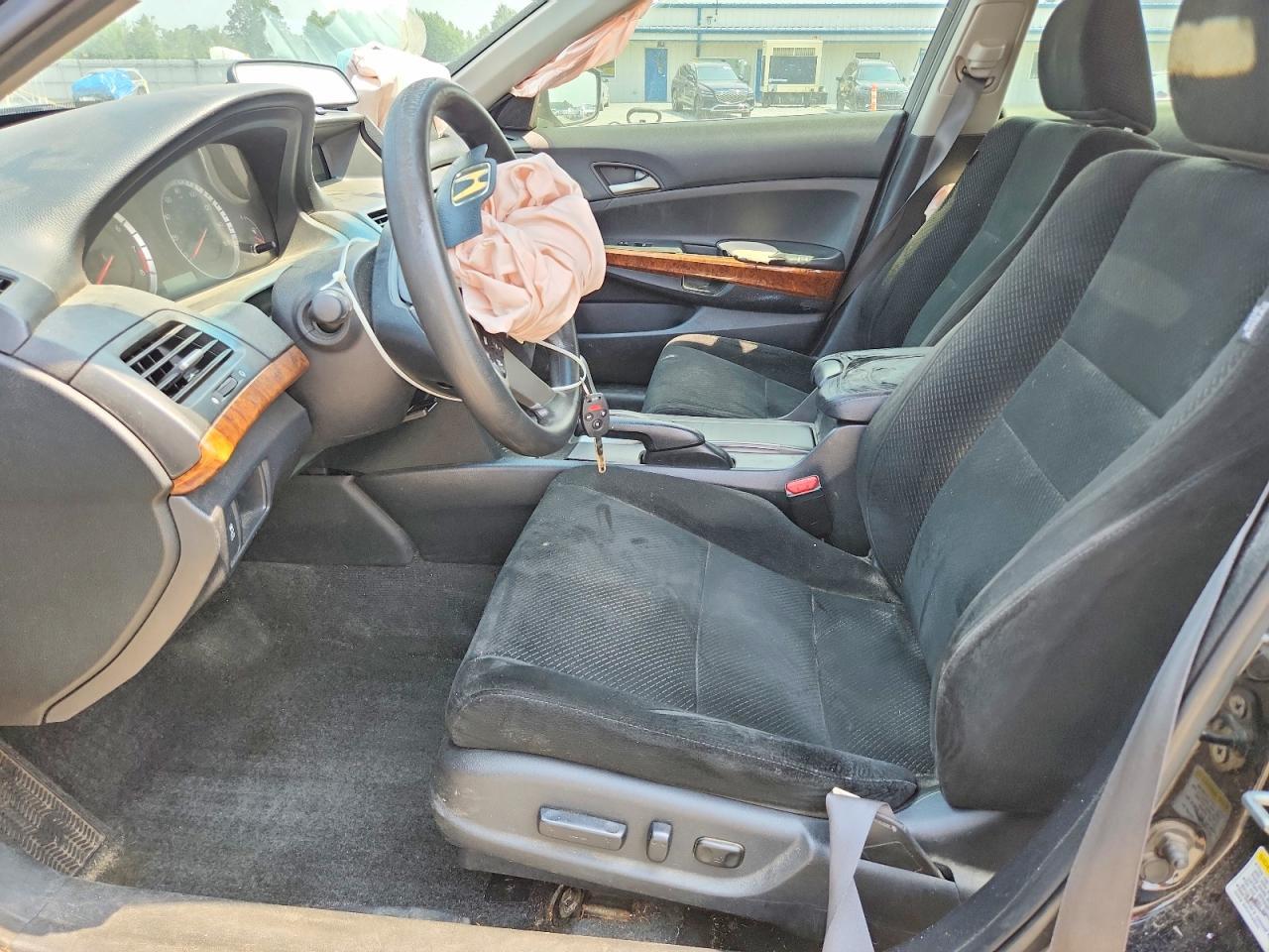 2011 HONDA ACCORD