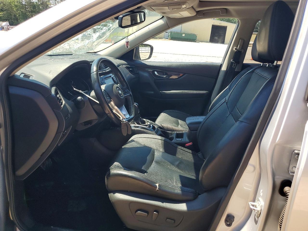 2018 NISSAN ROGUE