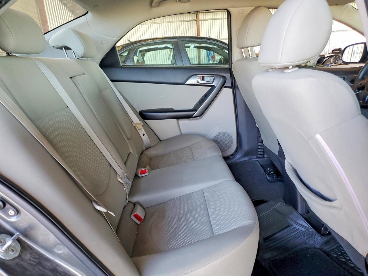 2013 KIA FORTE