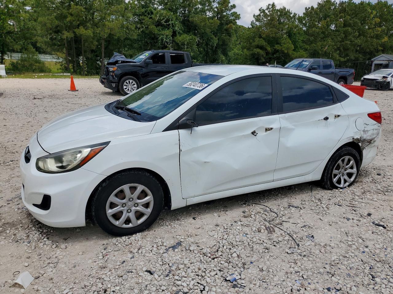 2012 HYUNDAI ACCENT
