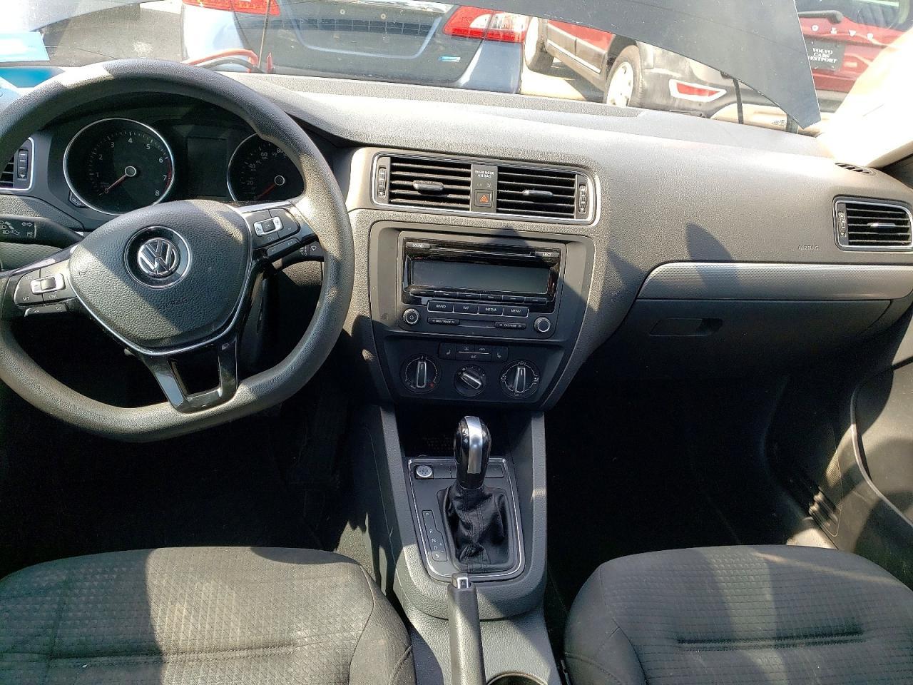 2015 VOLKSWAGEN JETTA