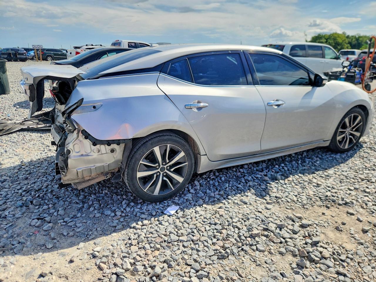 2020 NISSAN Maxima