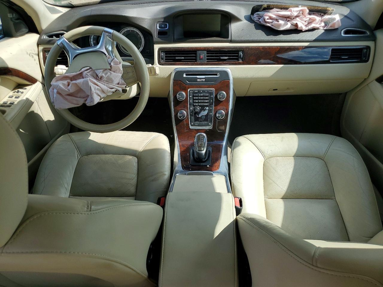 2013 VOLVO S80