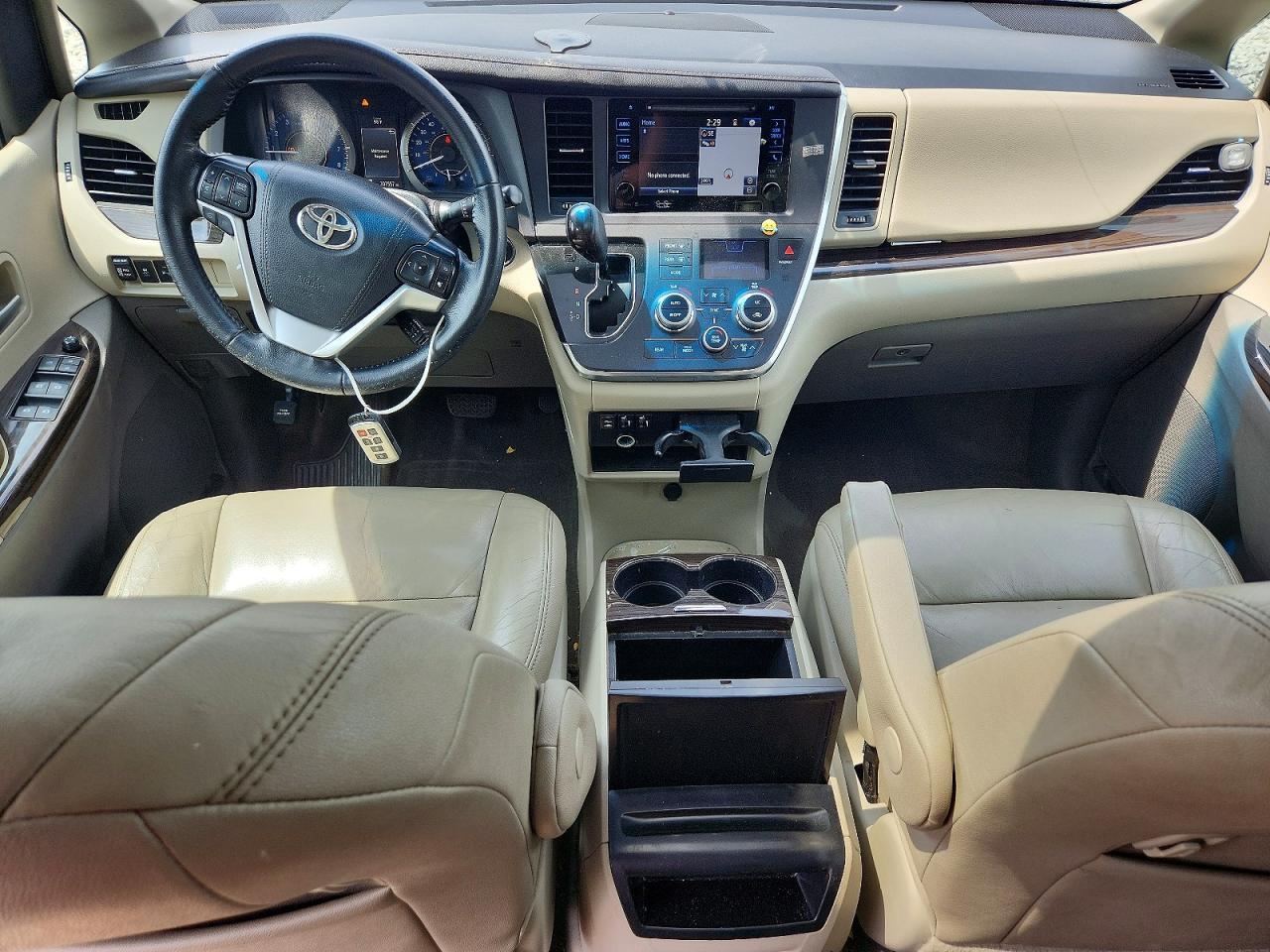 2015 TOYOTA SIENNA