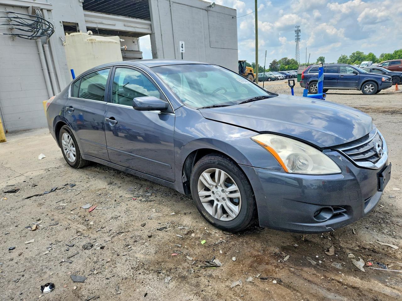 2012 NISSAN ALTIMA
