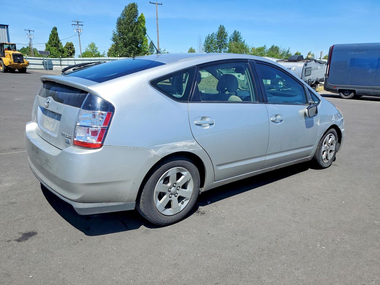 2005 TOYOTA PRIUS