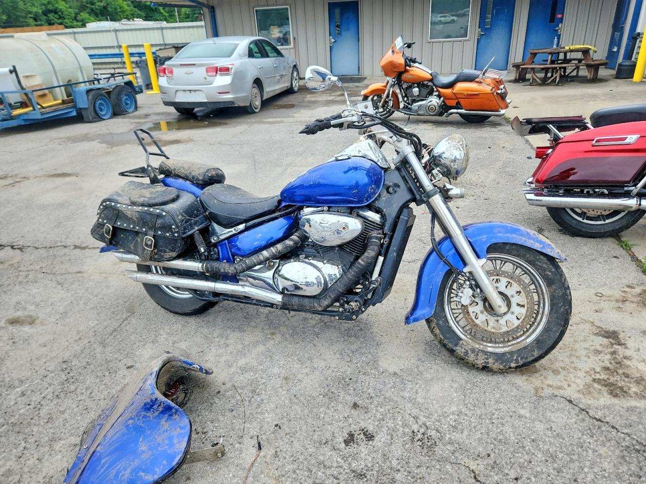 2002 SUZUKI Vl800