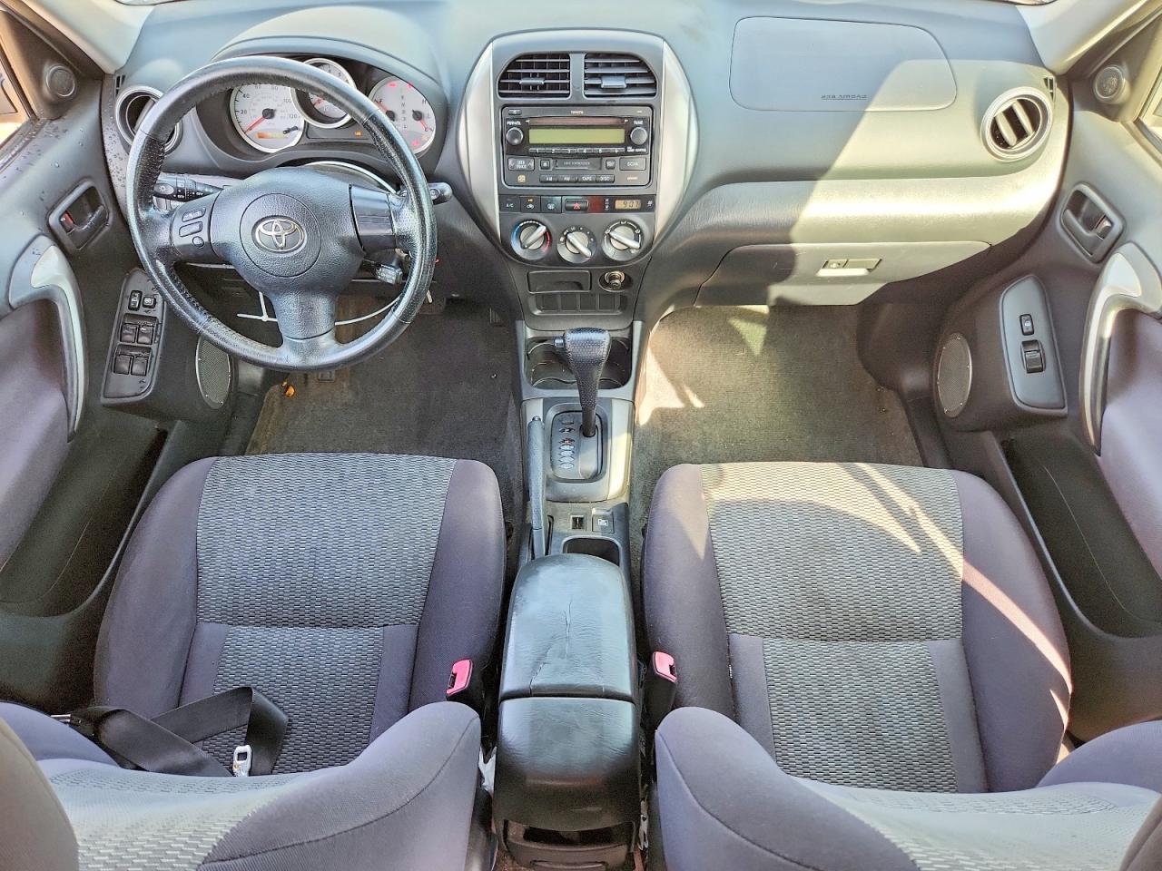 2004 TOYOTA RAV4