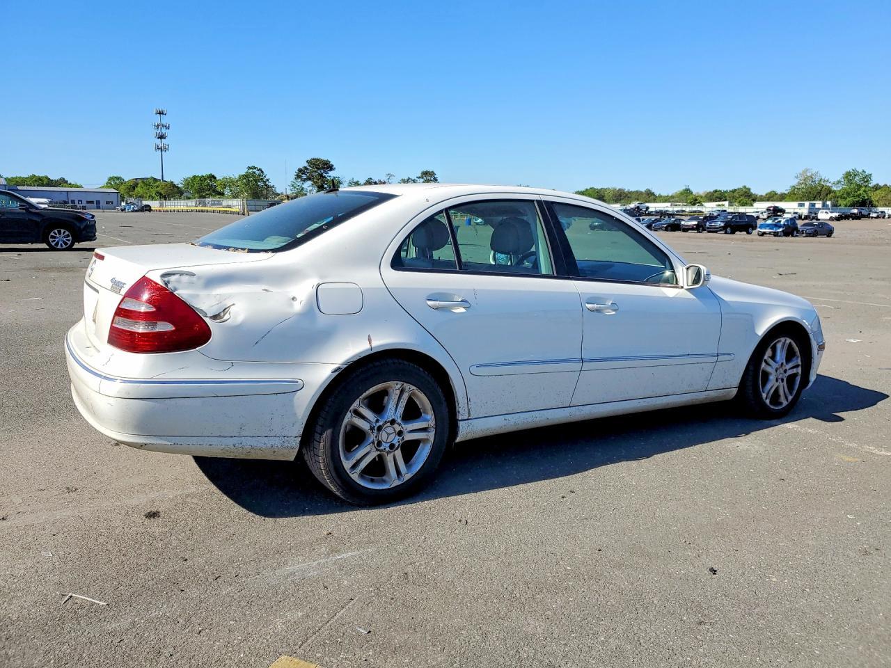 2006 MERCEDES-BENZ E-Class