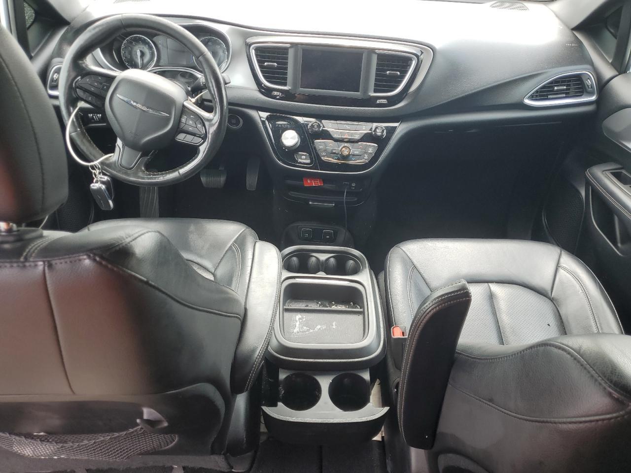 2019 CHRYSLER Pacifica