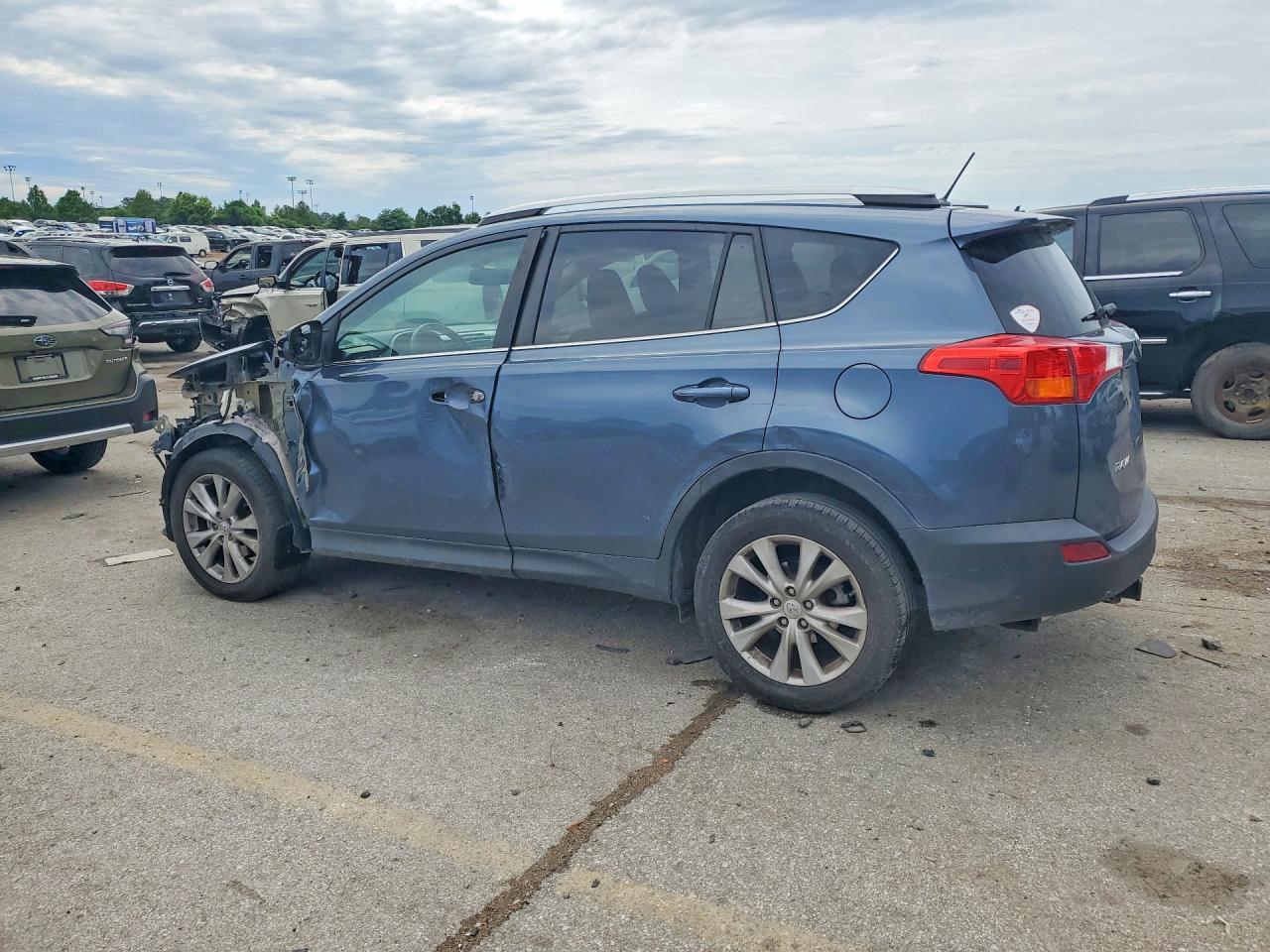 2014 TOYOTA RAV4