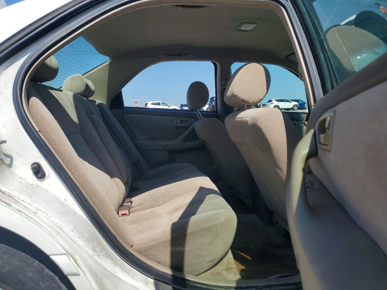 2000 TOYOTA CAMRY