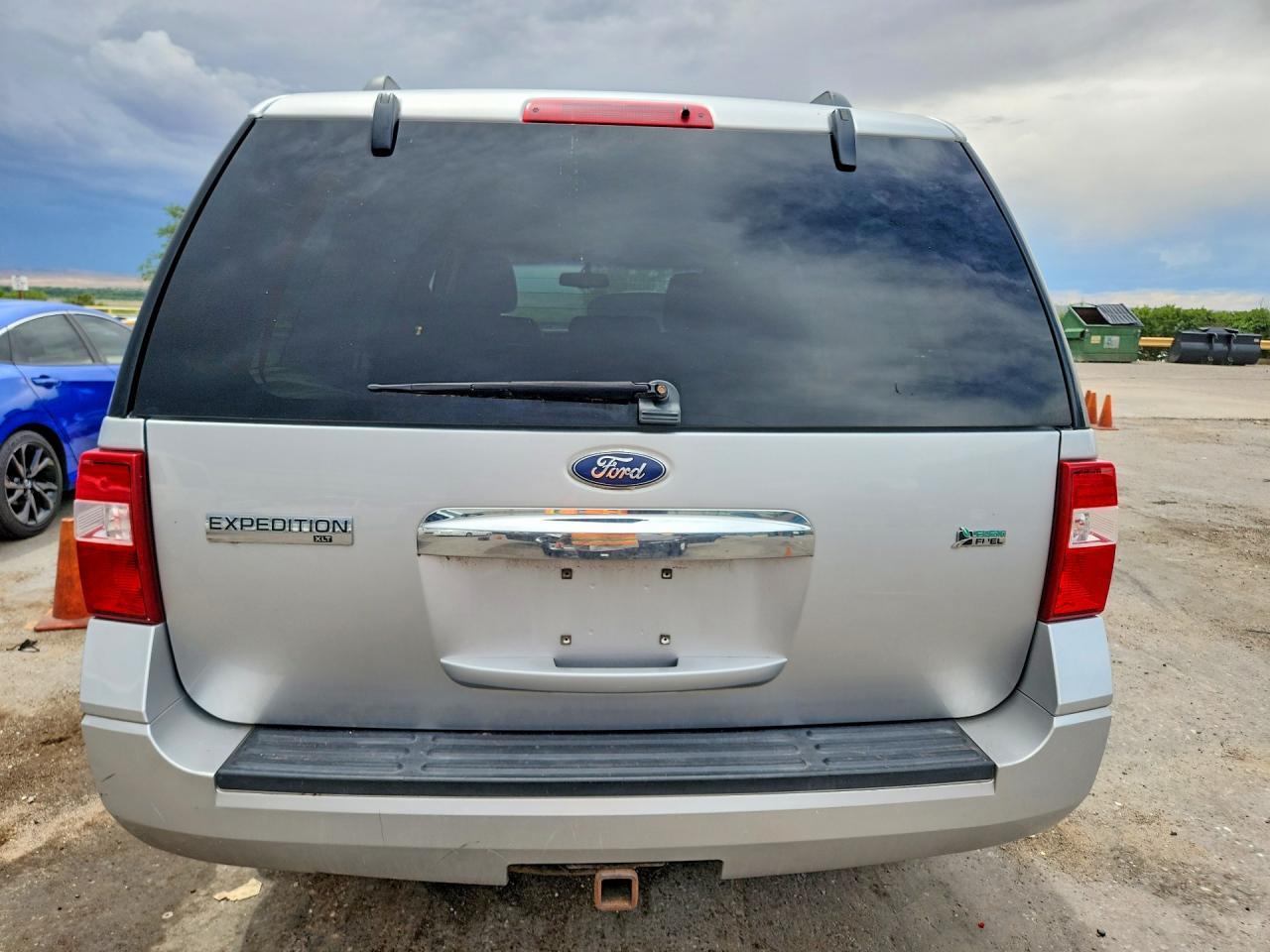 2010 FORD Expedition
