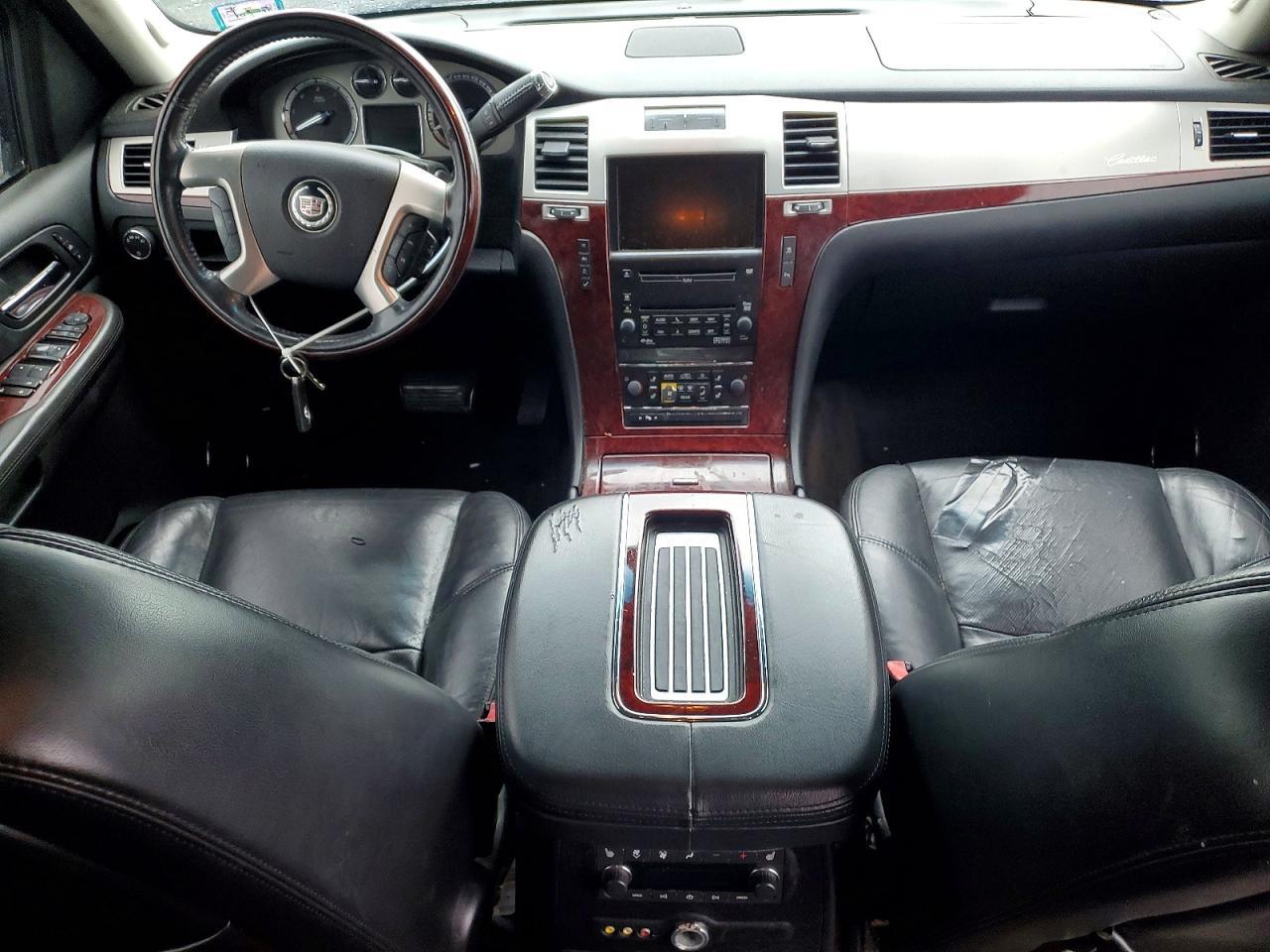 2009 CADILLAC ESCALADE