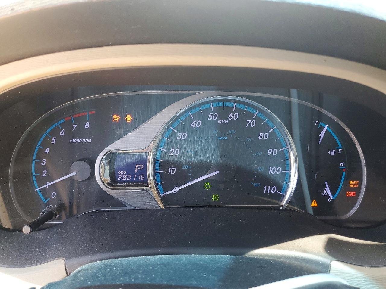2012 TOYOTA SIENNA