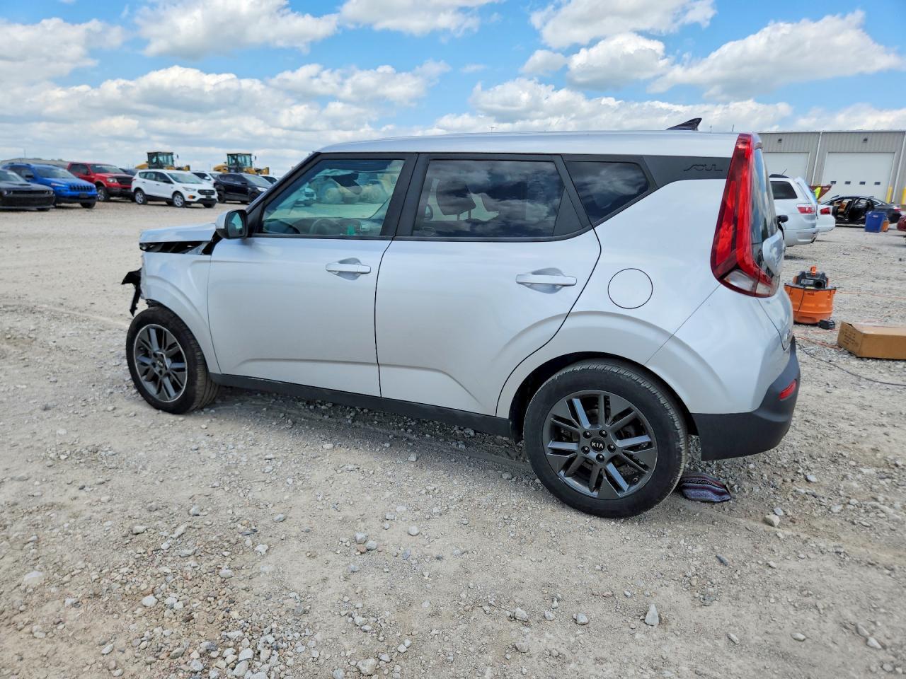 2021 KIA SOUL