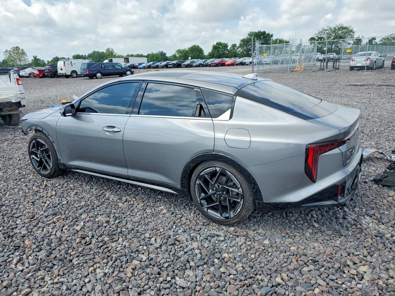 2025 KIA K4