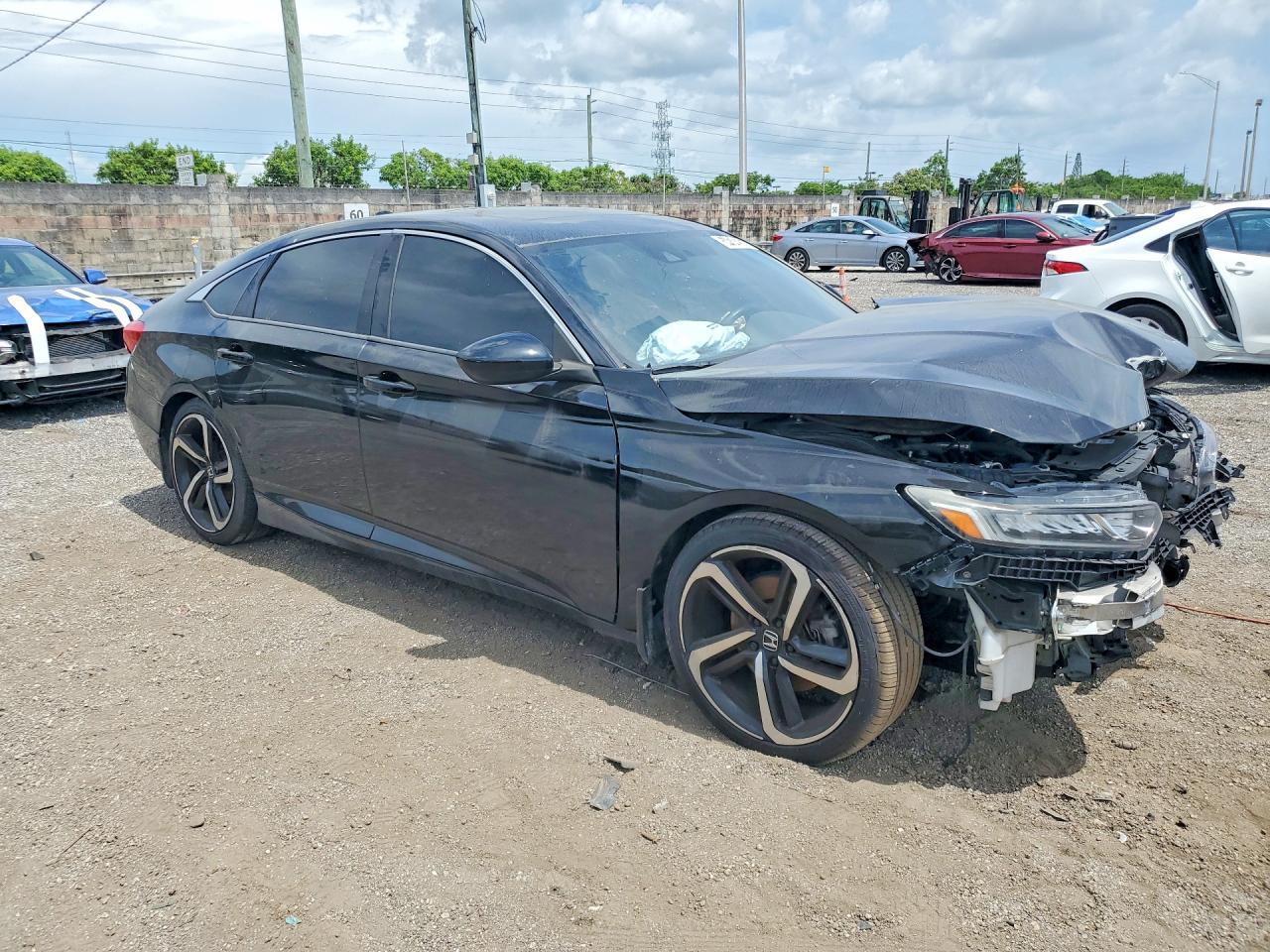 2018 HONDA ACCORD