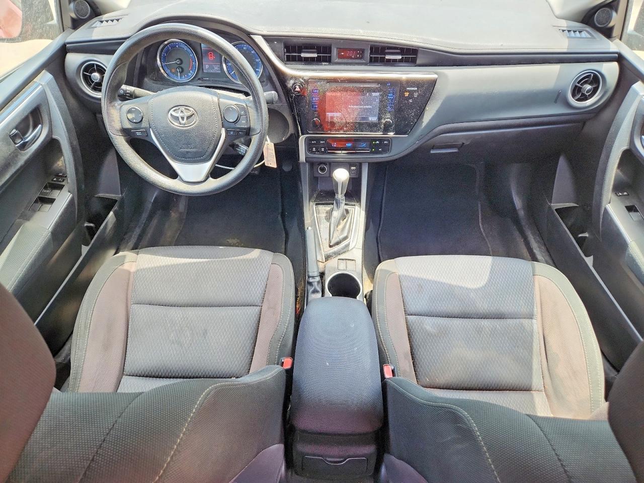 2017 TOYOTA COROLLA