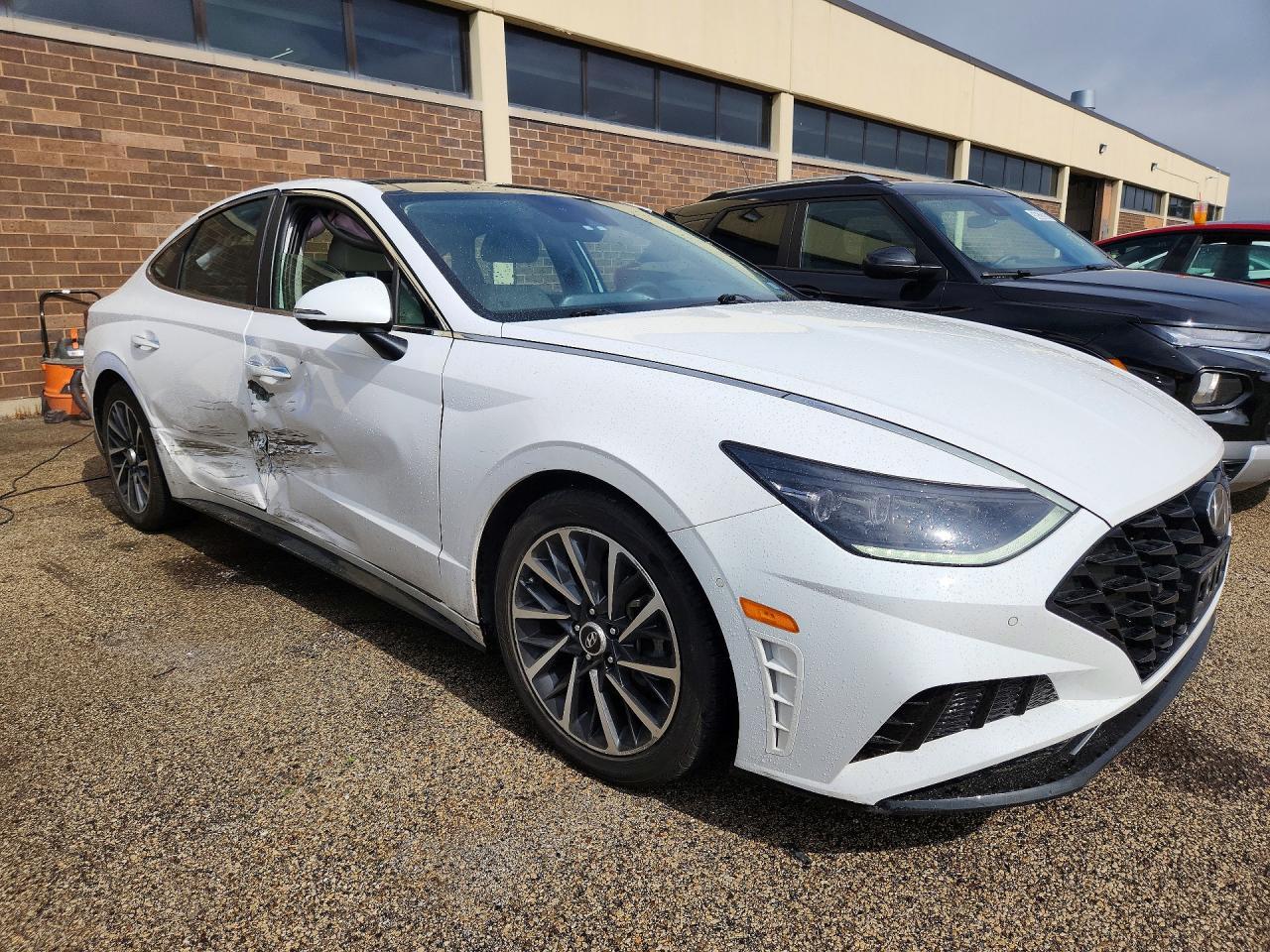 2023 HYUNDAI SONATA