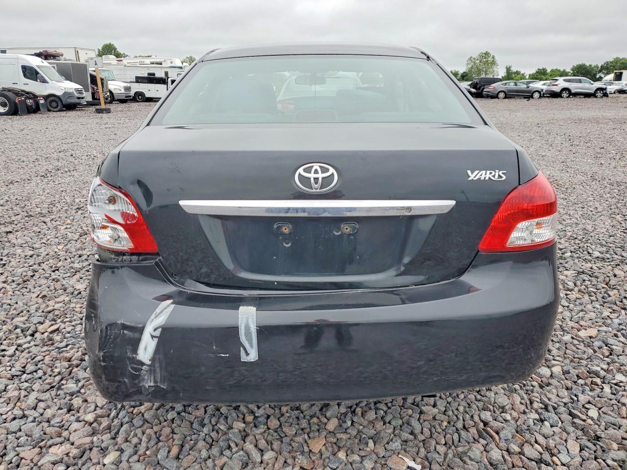 2012 TOYOTA YARIS
