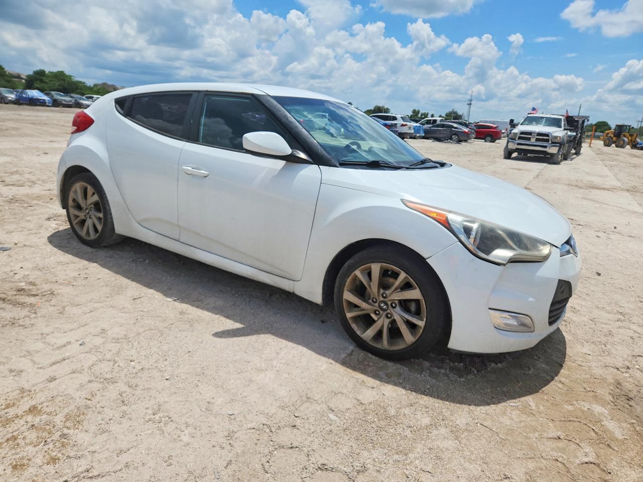 2017 HYUNDAI VELOSTER